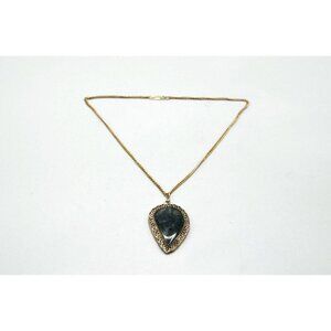 Filigree Pendant Silver Pendant Necklace Leaf Green Stone Teardrop 19" Chain
